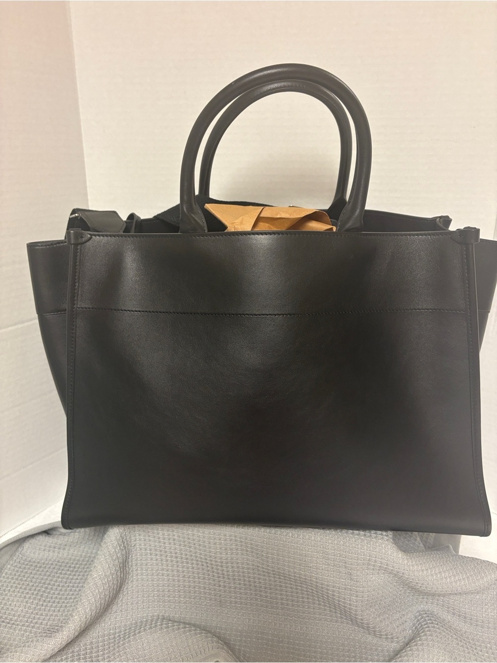 Lanvin Black Leather Tote with Detachable Pouch - Picture 2 of 4